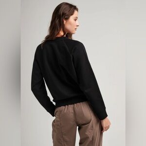 Richer-Poorer Black Sweatshirt Size Extra Small